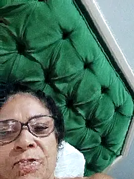 Delicy1 online show from October 19, 11:00 am