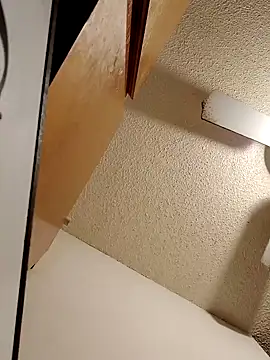 blkhereforall online show from December 1, 5:23 am