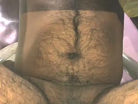 Snapshot of racer_world01 chatting on February 6, 8:18 am racer world01 online show from February 6, 8:18 am