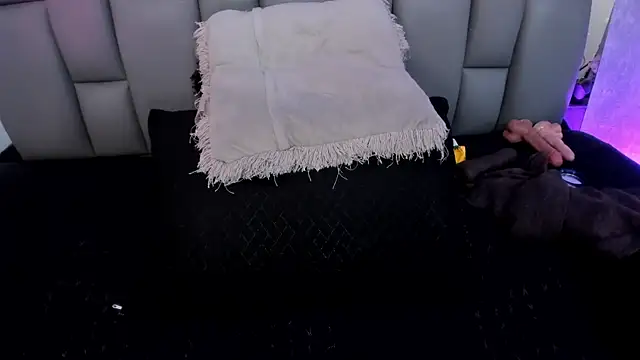  MiaBrown  online show from February 22, 12:08 pm