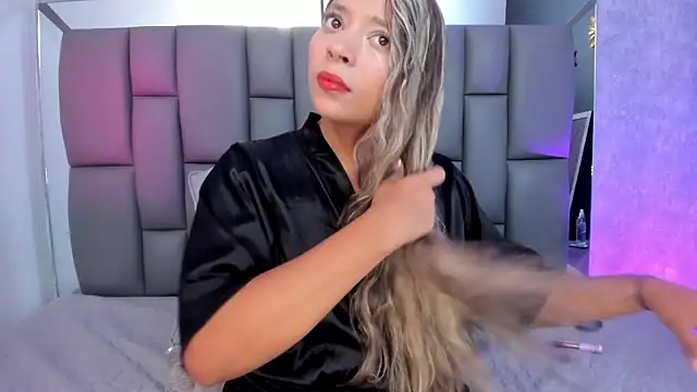  MiaBrown  online show from February 24, 12:05 pm