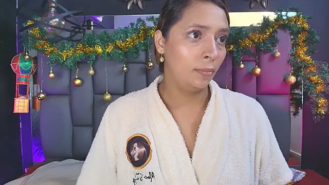  MiaBrown  online show from December 20, 12:23 pm