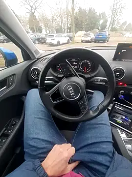 Snapshot of jk1981jk chatting on January 19, 10:50 am jk1981jk online show from January 19, 10:50 am