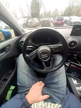 Snapshot of jk1981jk chatting on March 1, 9:18 am jk1981jk online show from March 1, 9:18 am