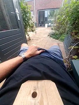 Snapshot of jk1981jk chatting on September 8, 4:39 pm jk1981jk online show from September 8, 4:39 pm