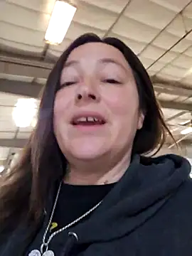 Snapshot of angelbaby1998 chatting on February 17, 6:59 pm angelbaby1998 online show from February 17, 6:59 pm