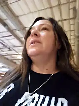 Snapshot of angelbaby1998 chatting on March 8, 4:34 am angelbaby1998 online show from March 8, 4:34 am