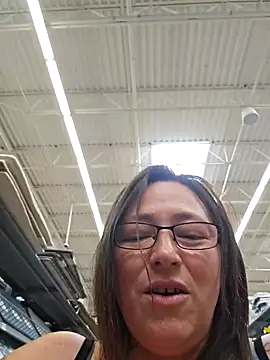 angelbaby1998 online show from April 17, 8:23 pm