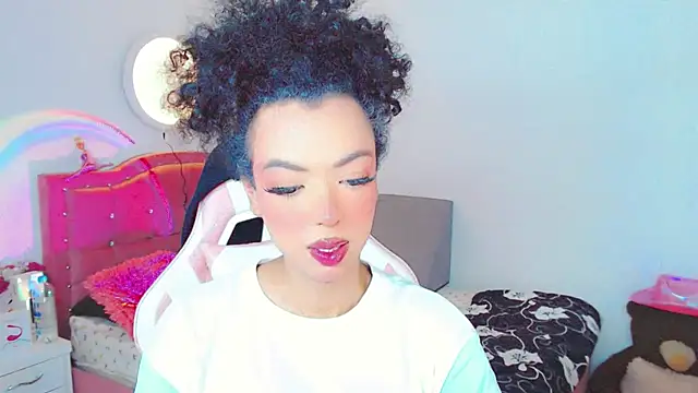 Tanedra collings online show from January 8, 1:52 am