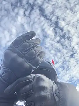 Nicollemays online show from March 8, 12:09 pm