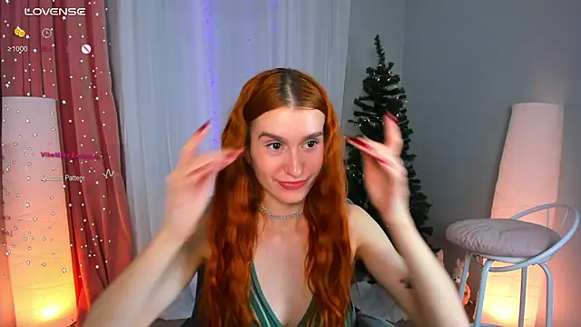 Snapshot of Sally_Biscuit chatting on December 28, 4:41 pm Sally Biscuit online show from December 28, 4:41 pm