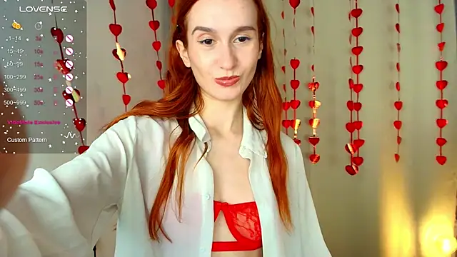 Snapshot of Sally_Biscuit chatting on February 15, 1:49 pm Sally Biscuit online show from February 15, 1:49 pm