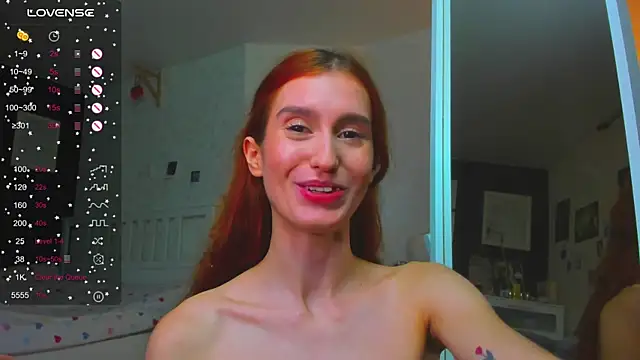 Snapshot of Sally_Biscuit chatting on December 13, 7:53 pm Sally Biscuit online show from December 13, 7:53 pm