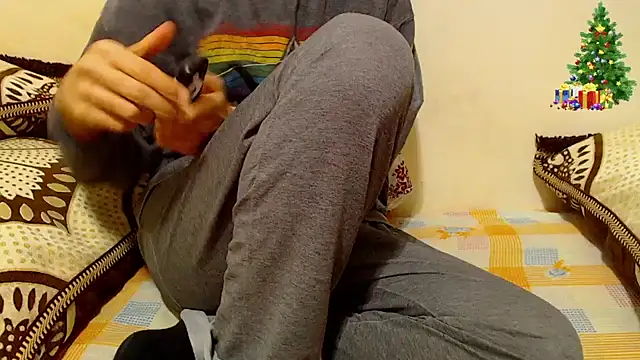 Alexdelarge323 online show from December 18, 12:00 pm