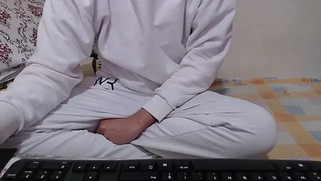 Alexdelarge323 online show from January 14, 11:05 am