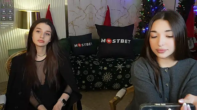 Snapshot of Jasmine_Flow chatting on December 24, 3:37 pm Jasmine Flow online show from December 24, 3:37 pm