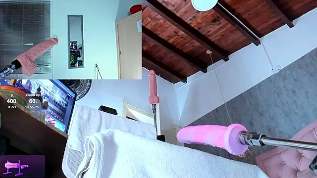 Snapshot of naomidibello chatting on February 28, 11:56 pm naomidibello online show from February 28, 11:56 pm