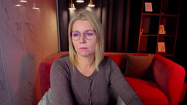 Annie Light online show from September 26, 5:44 am