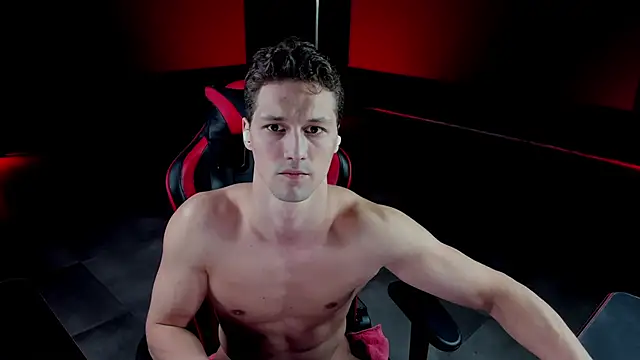 dirty-boss online show from February 20, 9:00 am