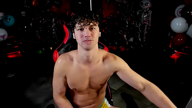 dirty-boss online show from November 12, 6:03 am