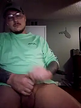 Snapshot of MrBiggBallz chatting on February 4, 10:45 pm MrBiggBallz online show from February 4, 10:45 pm