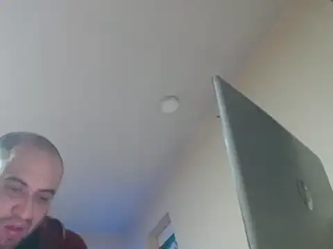 Snapshot of alphaswitchard chatting on December 20, 5:36 am alphaswitchard online show from December 20, 5:36 am