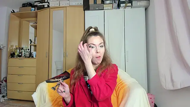 Snapshot of Rolla_Coaster chatting on March 18, 2:36 am Rolla Coaster online show from March 18, 2:36 am