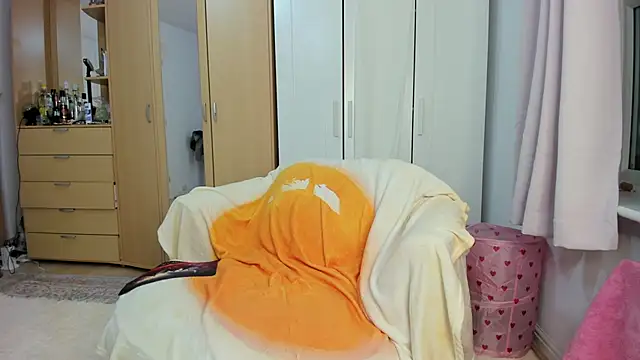 Snapshot of Rolla_Coaster chatting on March 20, 9:56 pm Rolla Coaster online show from March 20, 9:56 pm