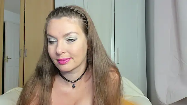 Snapshot of Rolla_Coaster chatting on September 15, 2:00 am Rolla Coaster online show from September 15, 2:00 am