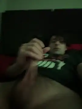 Snapshot of GreysonFox chatting on November 26, 1:28 am GreysonFox online show from November 26, 1:28 am