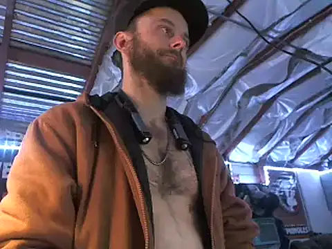 CloudDadddyyy420 online show from February 1, 9:43 am