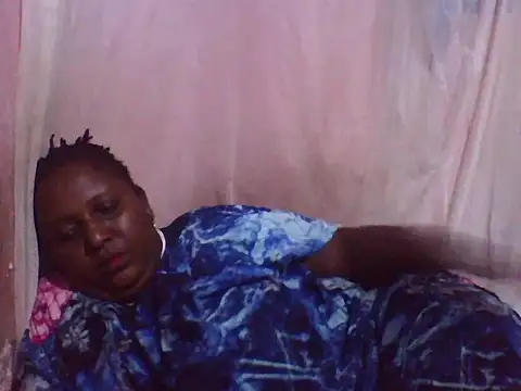 Snapshot of big_clits chatting on October 3, 3:42 pm big clits online show from October 3, 3:42 pm