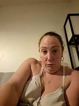 Snapshot of Wisie_Cutie chatting on December 14, 6:09 pm Wisie Cutie online show from December 14, 6:09 pm