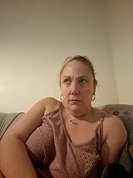 Snapshot of Wisie_Cutie chatting on January 15, 11:19 pm Wisie Cutie online show from January 15, 11:19 pm