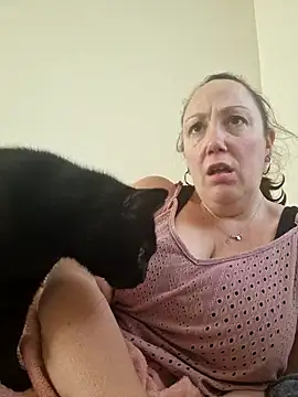 Snapshot of Wisie_Cutie chatting on March 17, 3:40 pm Wisie Cutie online show from March 17, 3:40 pm