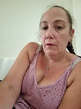 Snapshot of Wisie_Cutie chatting on September 11, 3:12 pm Wisie Cutie online show from September 11, 3:12 pm