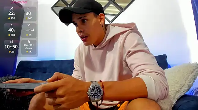 Snapshot of rick03_leto chatting on February 28, 9:33 pm rick03 leto online show from February 28, 9:33 pm