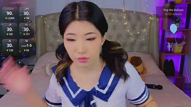 Wendy  Hills online show from December 15, 9:24 am