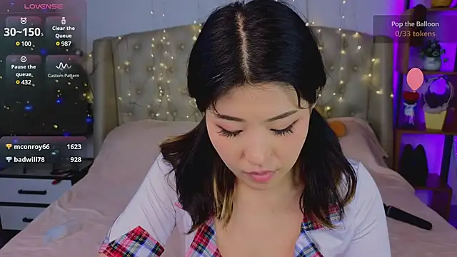 Wendy  Hills online show from December 16, 3:54 pm