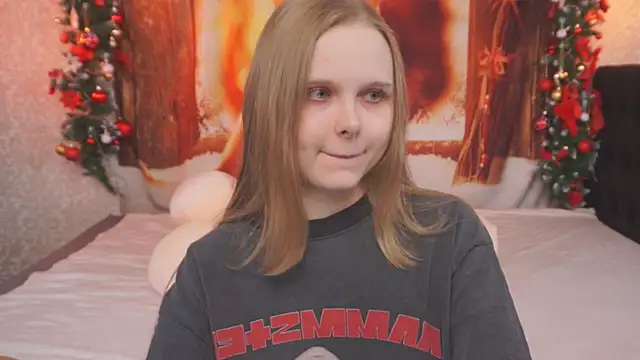 minx g1rl online show from December 6, 3:00 pm