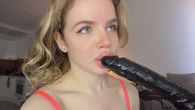 lit asella online show from February 28, 8:31 am