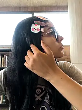 Annya-sweet online show from April 16, 1:23 pm