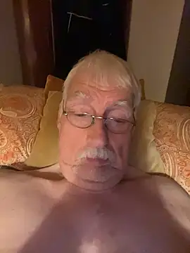 Steffibi1954 online show from October 28, 2:48 am