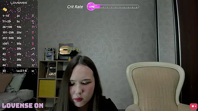 Snapshot of VikaMiMi chatting on December 13, 7:15 am VikaMiMi online show from December 13, 7:15 am