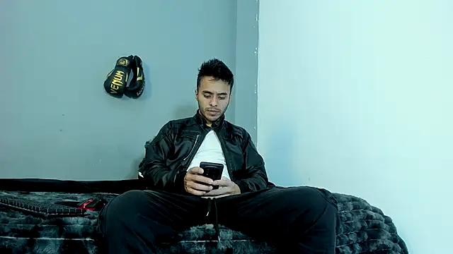 x Harold x  online show from November 9, 1:31 pm