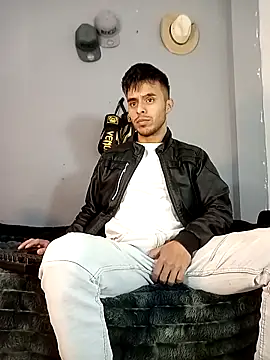 x Harold x  online show from December 14, 4:23 pm