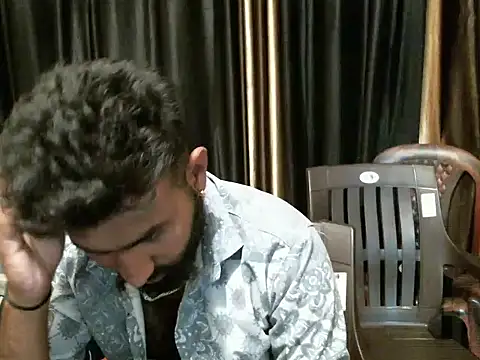 Snapshot of indian2 chatting on February 5, 4:25 pm indian2 online show from February 5, 4:25 pm