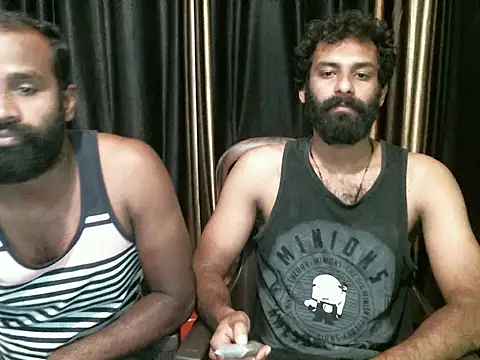 Snapshot of indian2 chatting on February 23, 1:32 pm indian2 online show from February 23, 1:32 pm