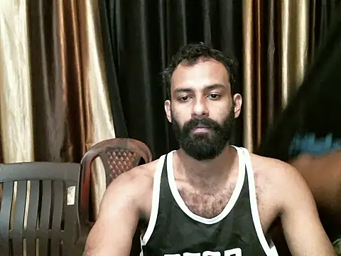 Snapshot of indian2 chatting on December 3, 3:25 am indian2 online show from December 3, 3:25 am