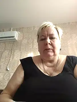 EffectFiona online show from January 15, 9:02 am